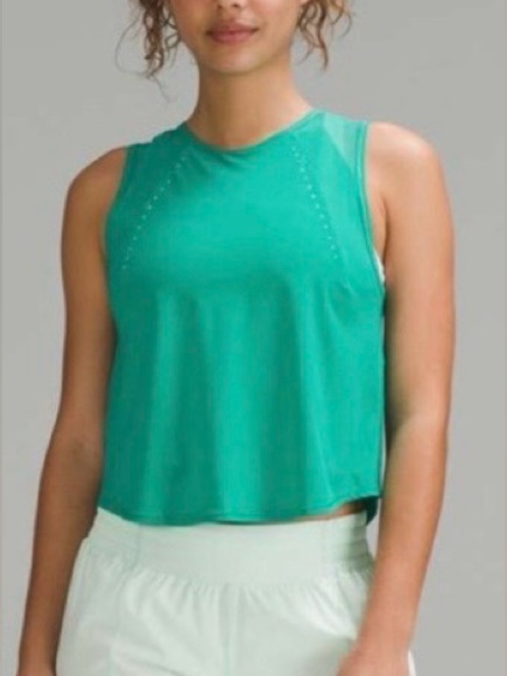 Lululemon crop size 10 sculpt Green Tank Top